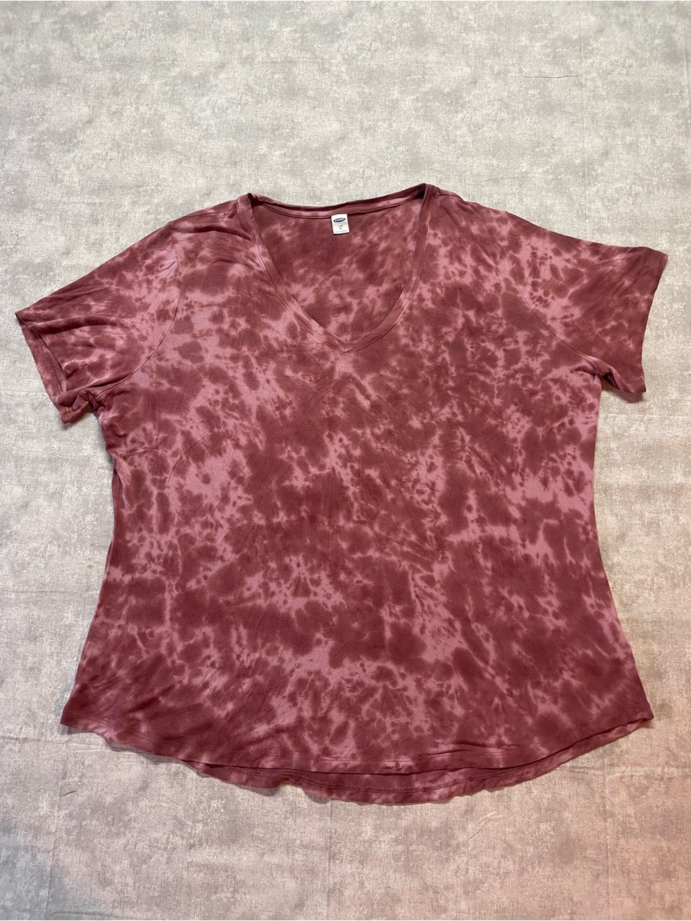 Old Navy Tie-Dye V-Neck Short Sleeve Top - Maroon